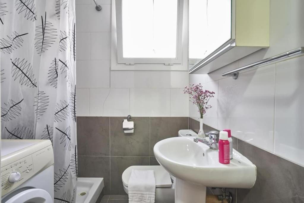 Bebarceloner Sant Andreu Apartments - 1 Bedroom Bagian luar foto