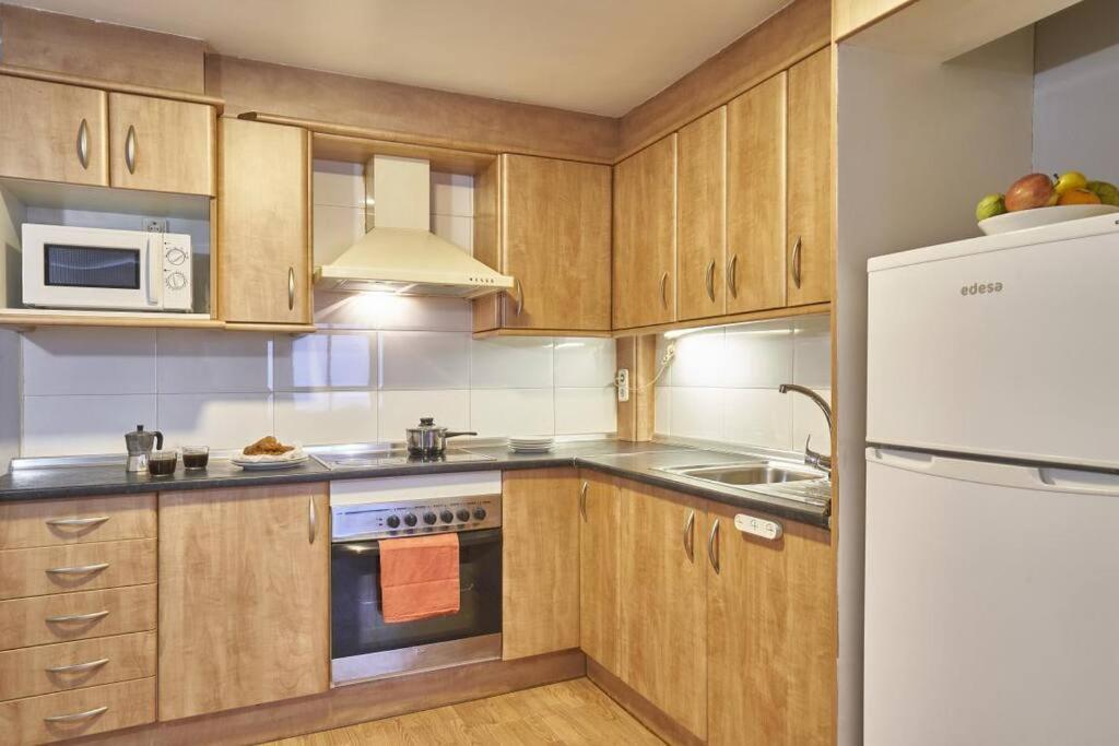 Bebarceloner Sant Andreu Apartments - 1 Bedroom Bagian luar foto